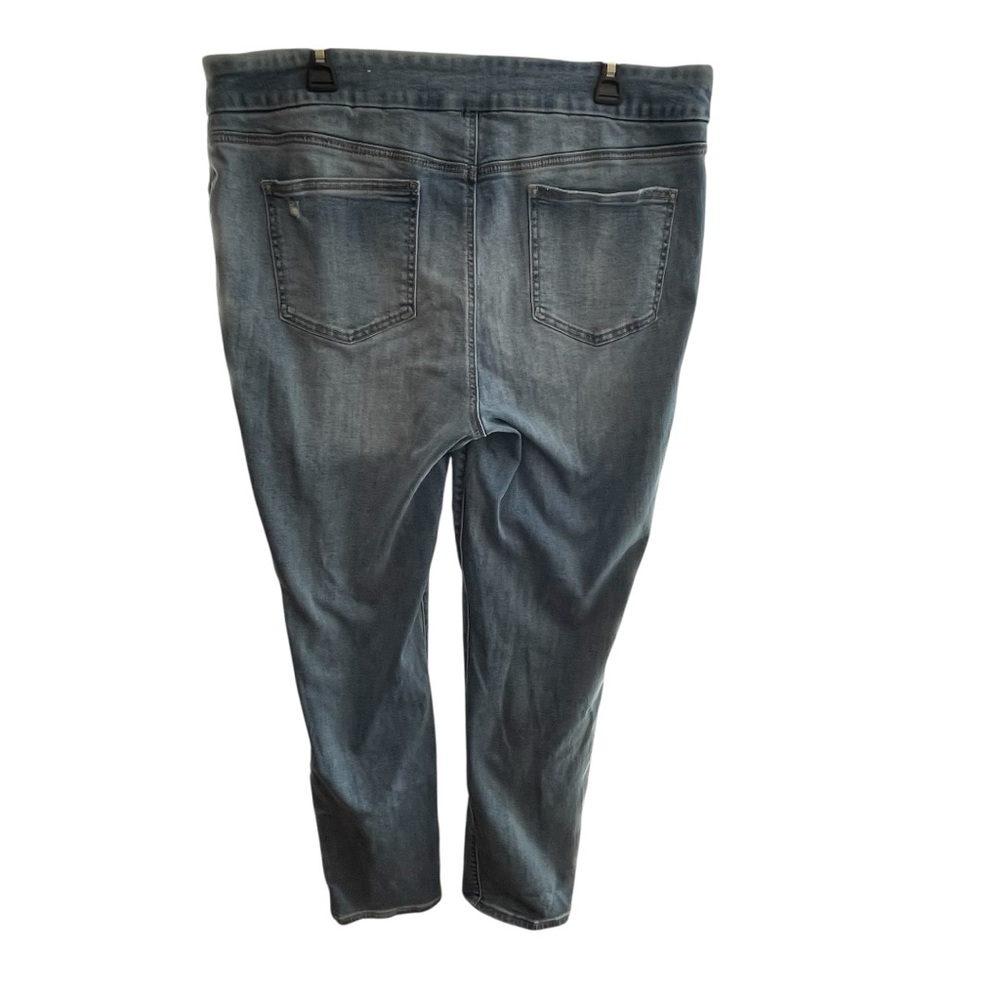 Chico's Relaxed Fit Jeans - Medium Blue - Picture 3 of 5